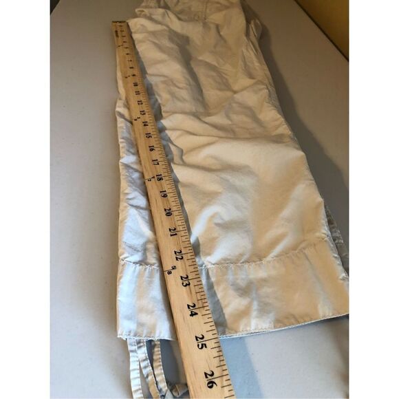 Abercrombie & Fitch Neutral Tan Cropped Cargo Baggy Pants Woman’s Size 6 - Picture 8 of 11